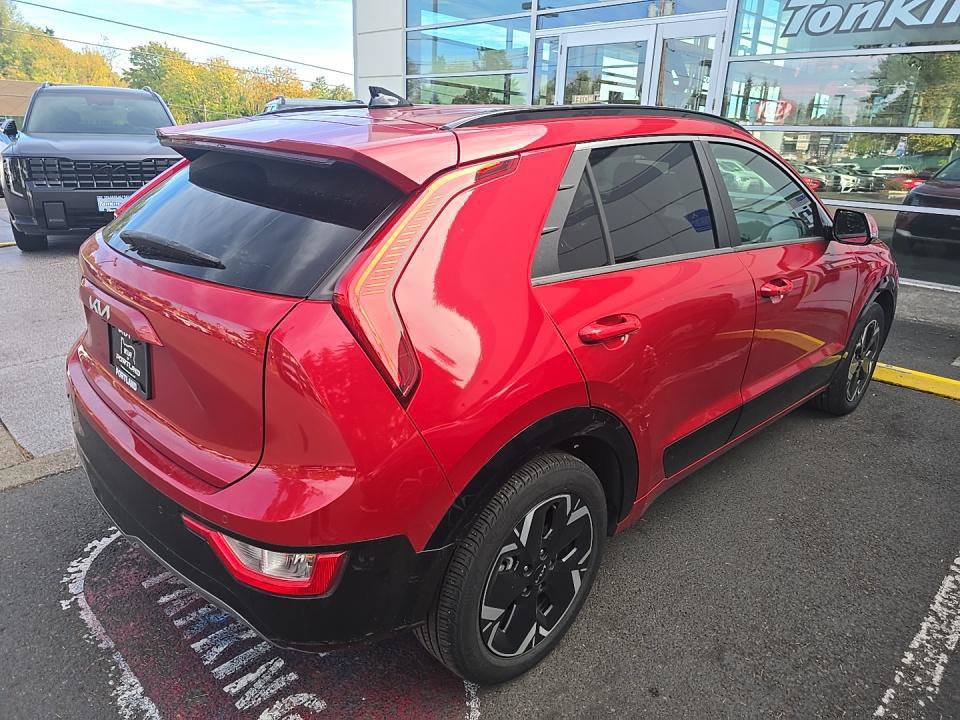 Used 2024 Kia Niro Wind with VIN KNDCR3L15R5101740 for sale in Spokane, WA