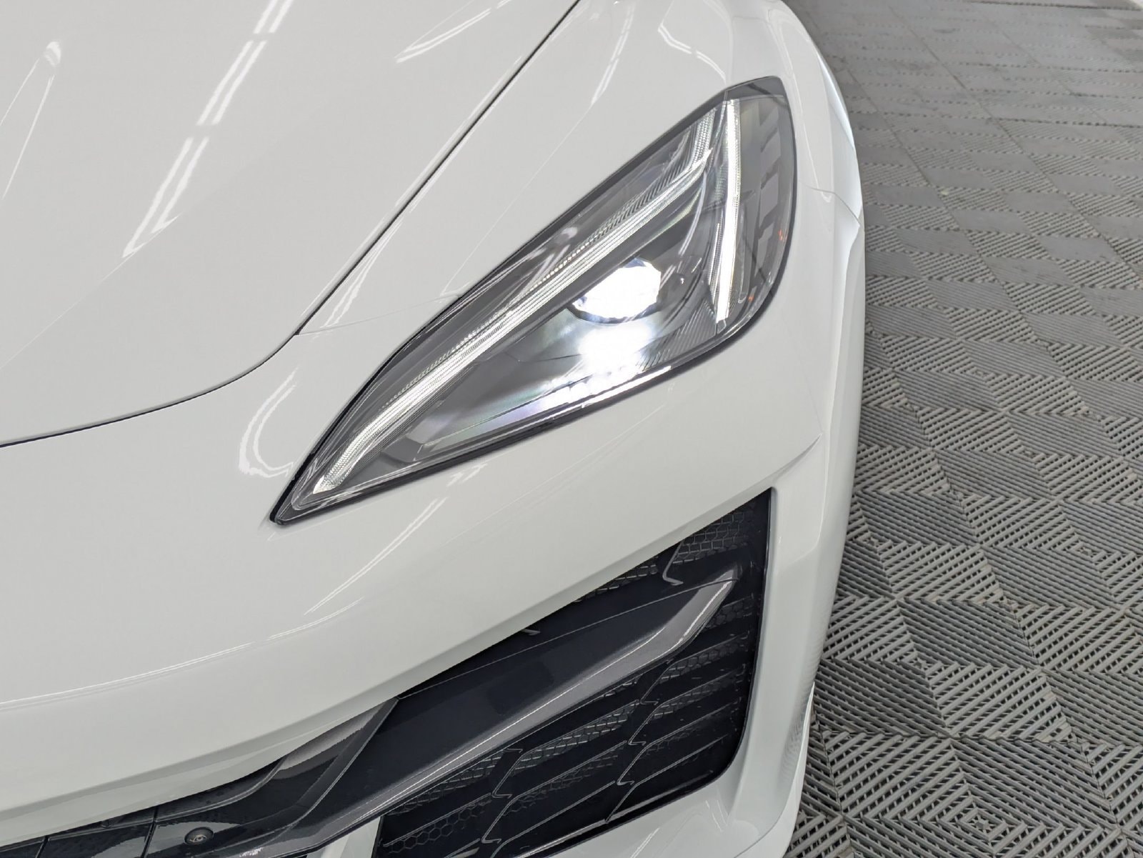 2025 Chevrolet Corvette 3LZ - Photo 10