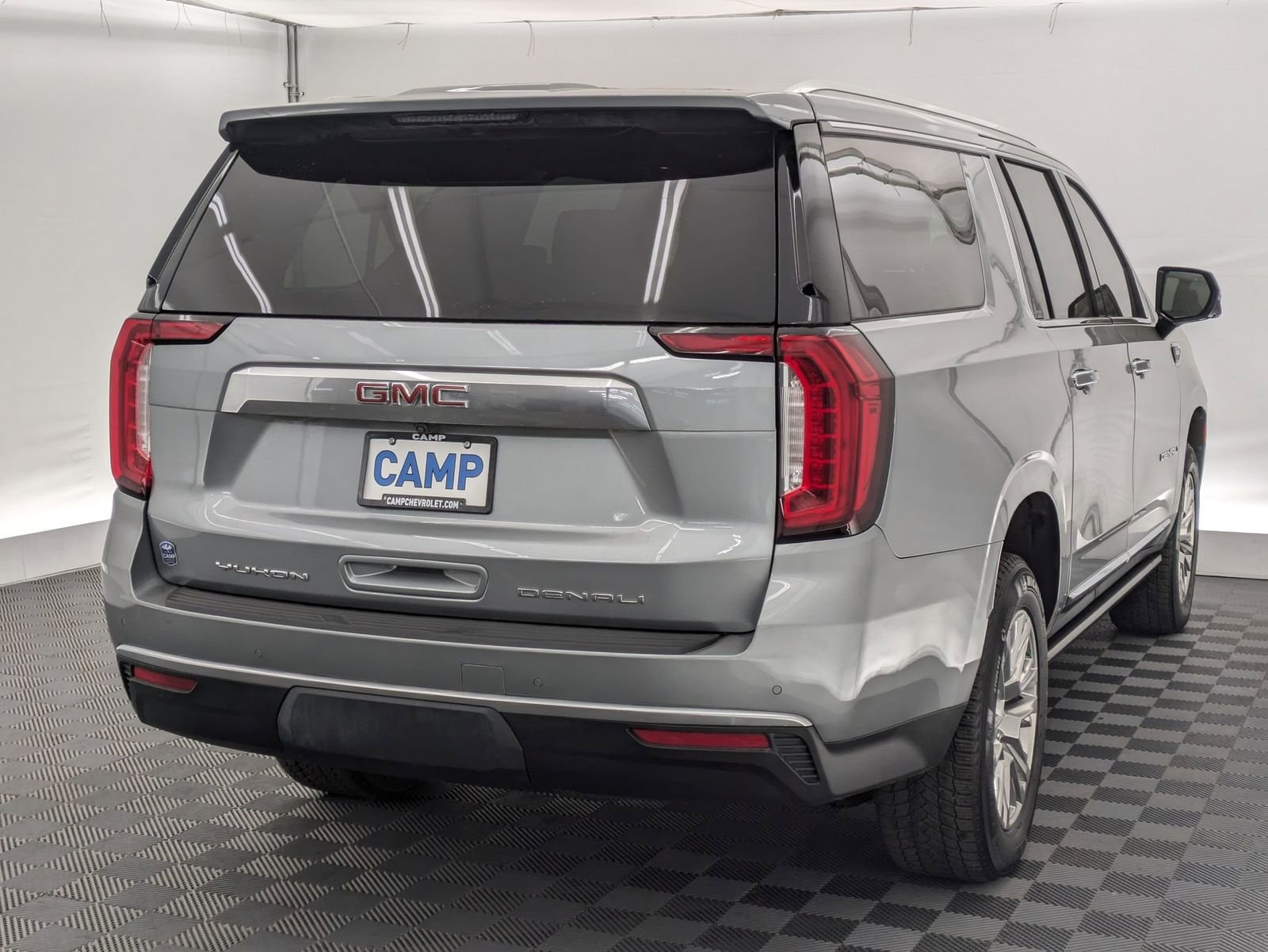 Thumbnail: 2024 GMC Yukon XL - 6