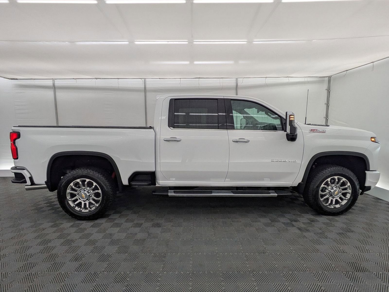 Thumbnail: 2026 Chevrolet Silverado 2500 - 7