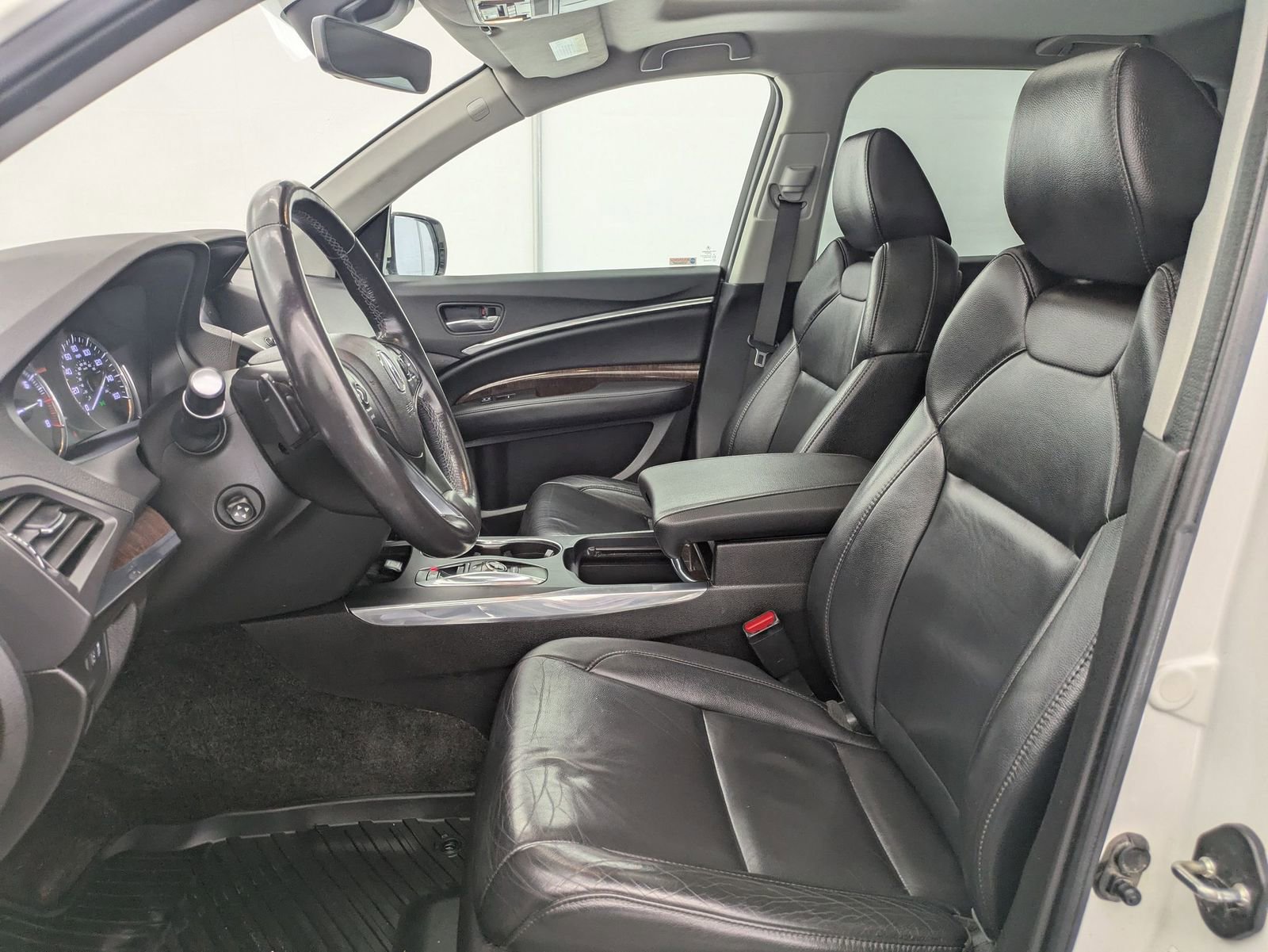Thumbnail: 2017 Acura MDX - 17