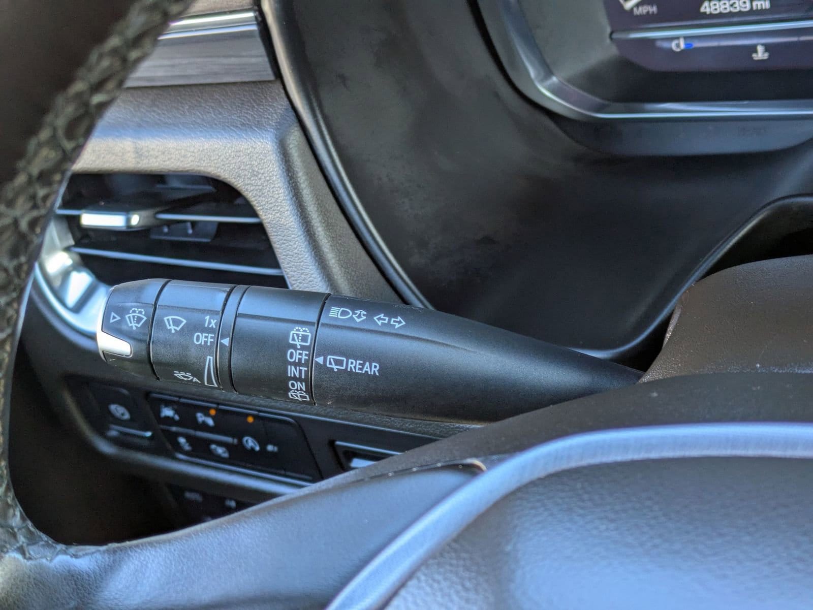 Thumbnail: 2024 GMC Yukon XL - 28