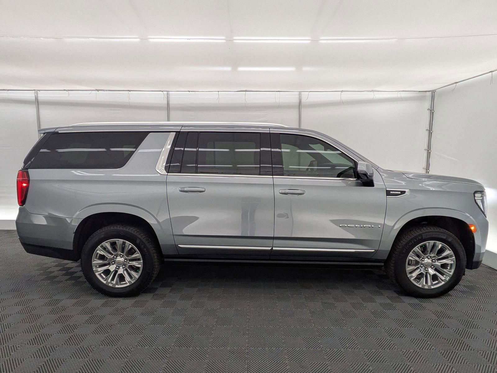 Thumbnail: 2024 GMC Yukon XL - 7
