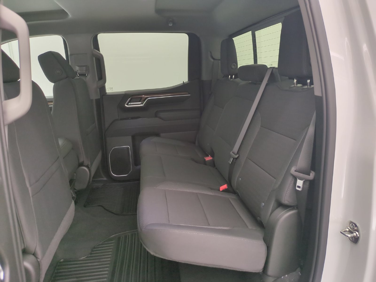 2026 Chevrolet Silverado 1500 LT - Photo 18