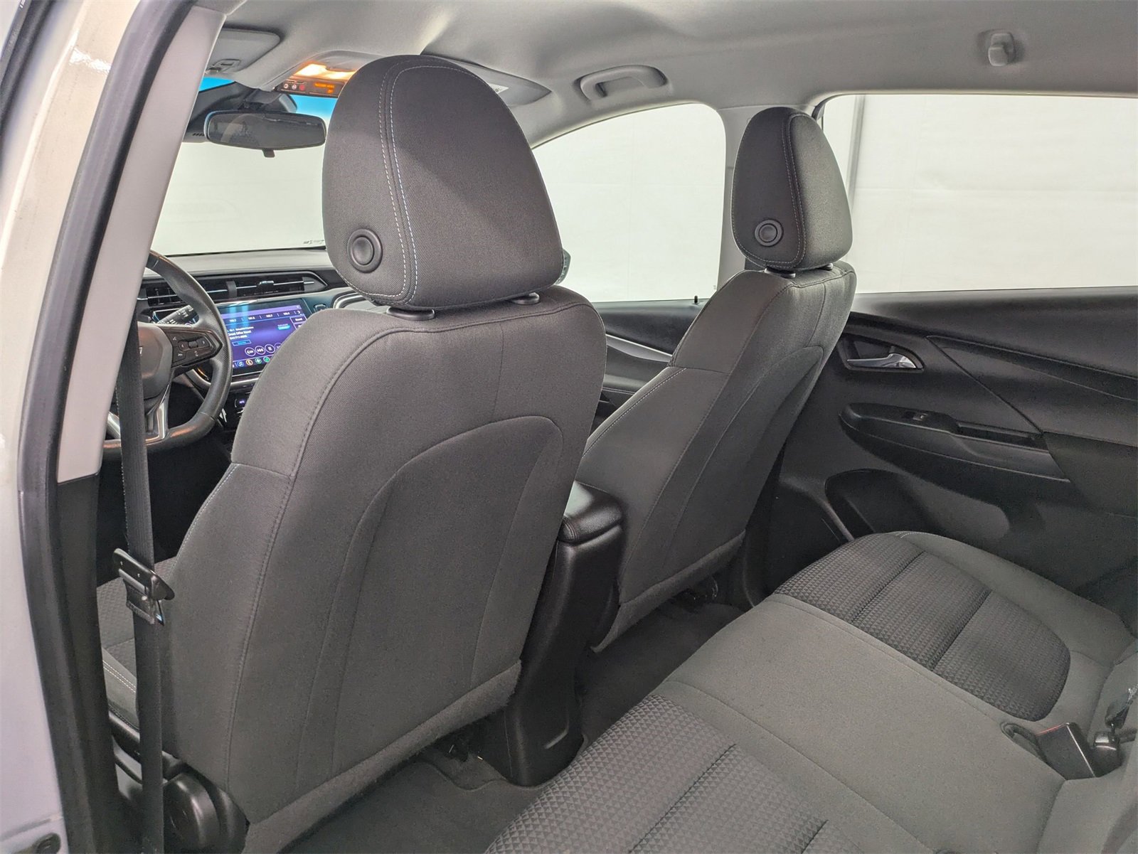 Thumbnail: 2022 Chevrolet Bolt EV - 17