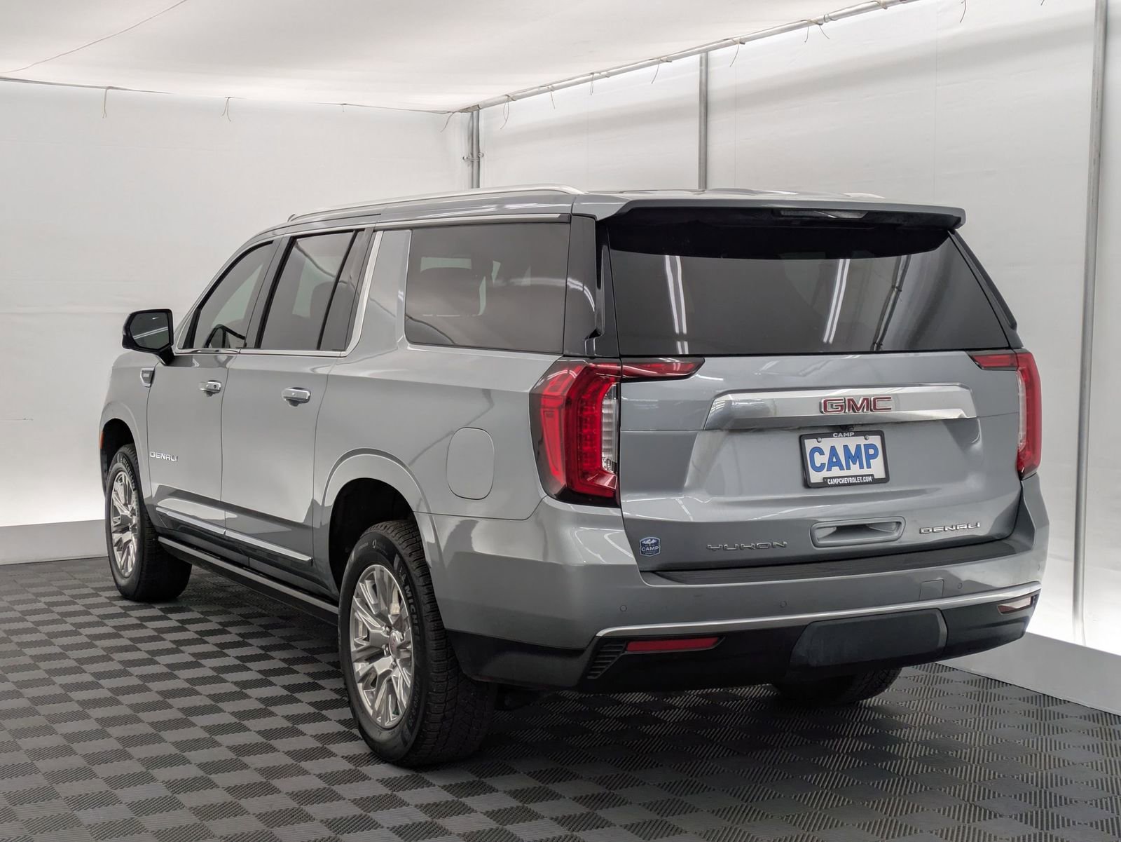 Thumbnail: 2024 GMC Yukon XL - 4