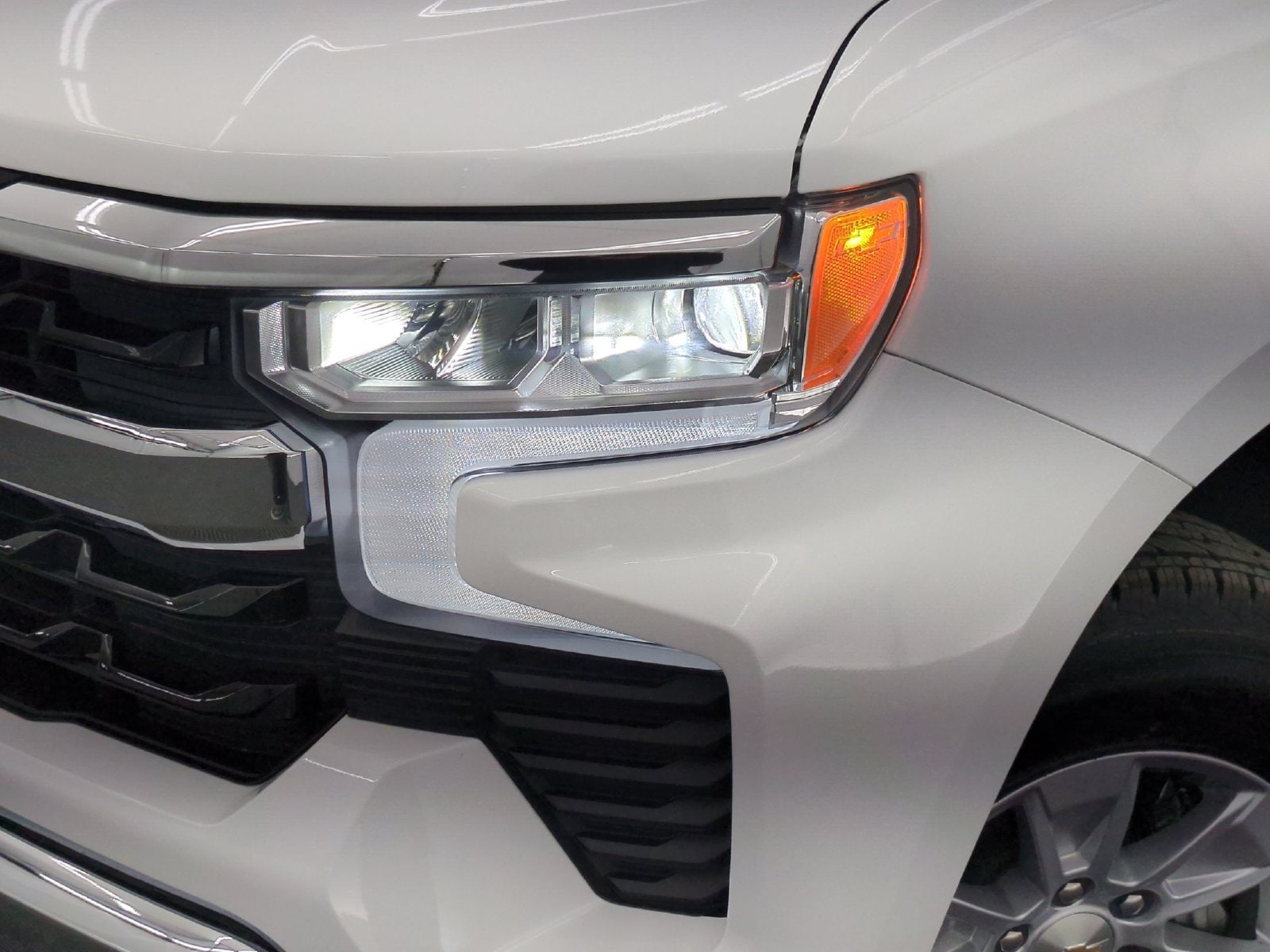 2026 Chevrolet Silverado 1500 LT - Photo 10