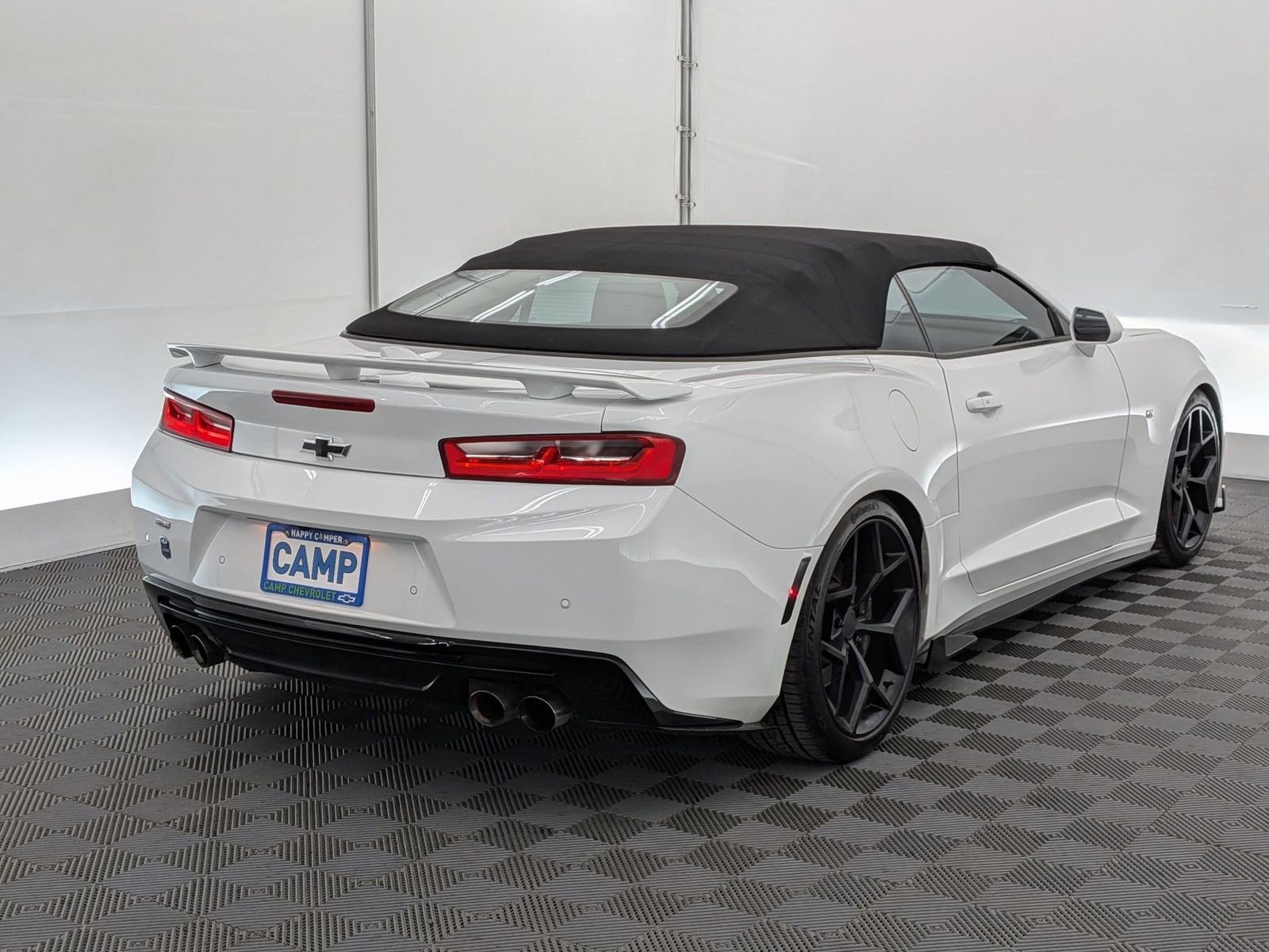 Thumbnail: 2016 Chevrolet Camaro - 3