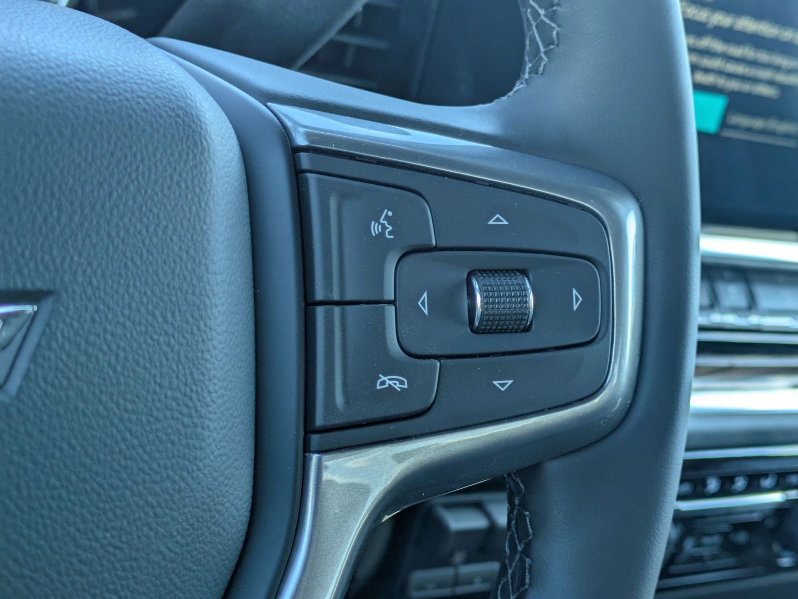 Thumbnail: 2026 Chevrolet Silverado 1500 - 26