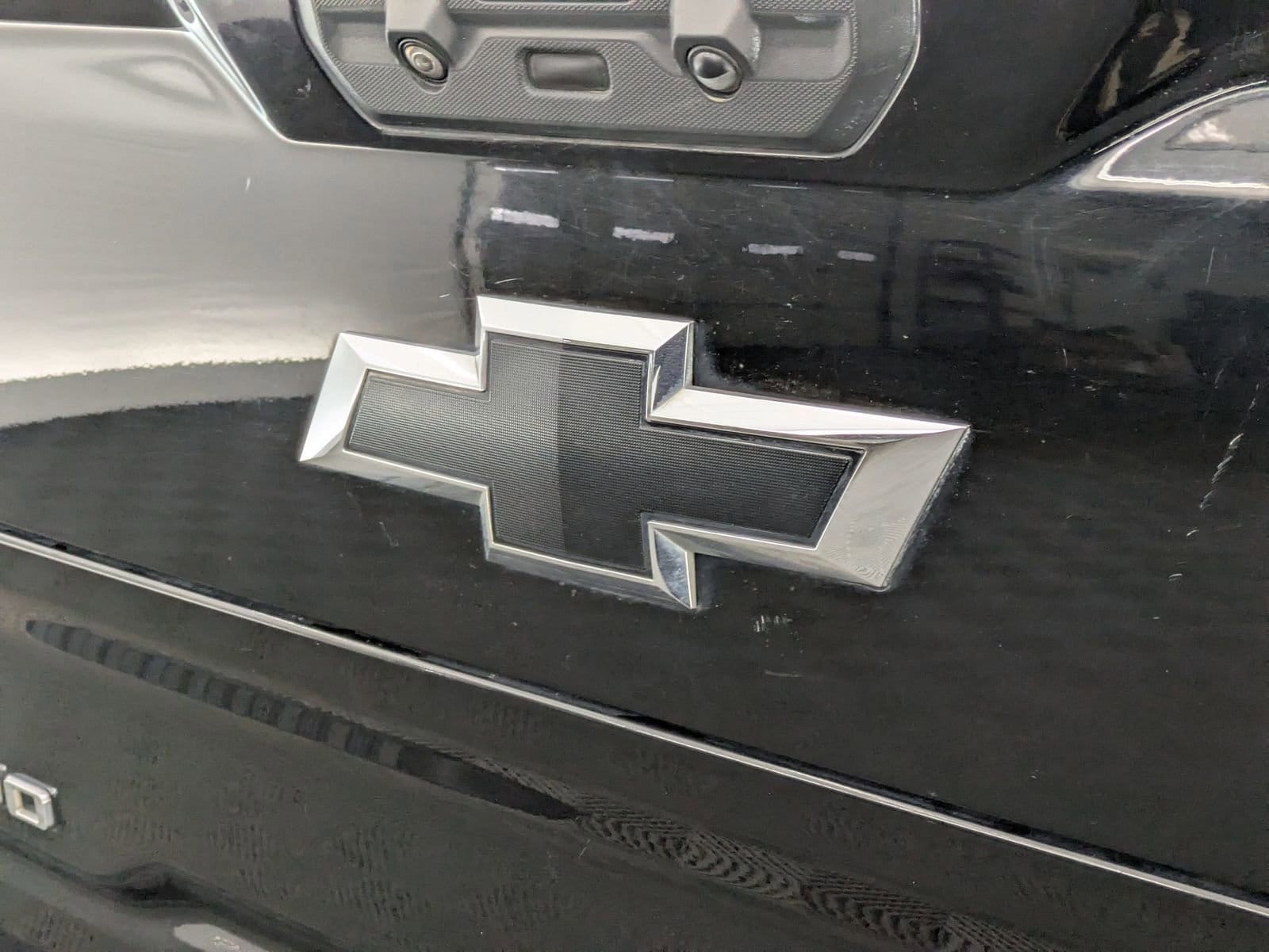 Thumbnail: 2022 Chevrolet Silverado 1500 - 13