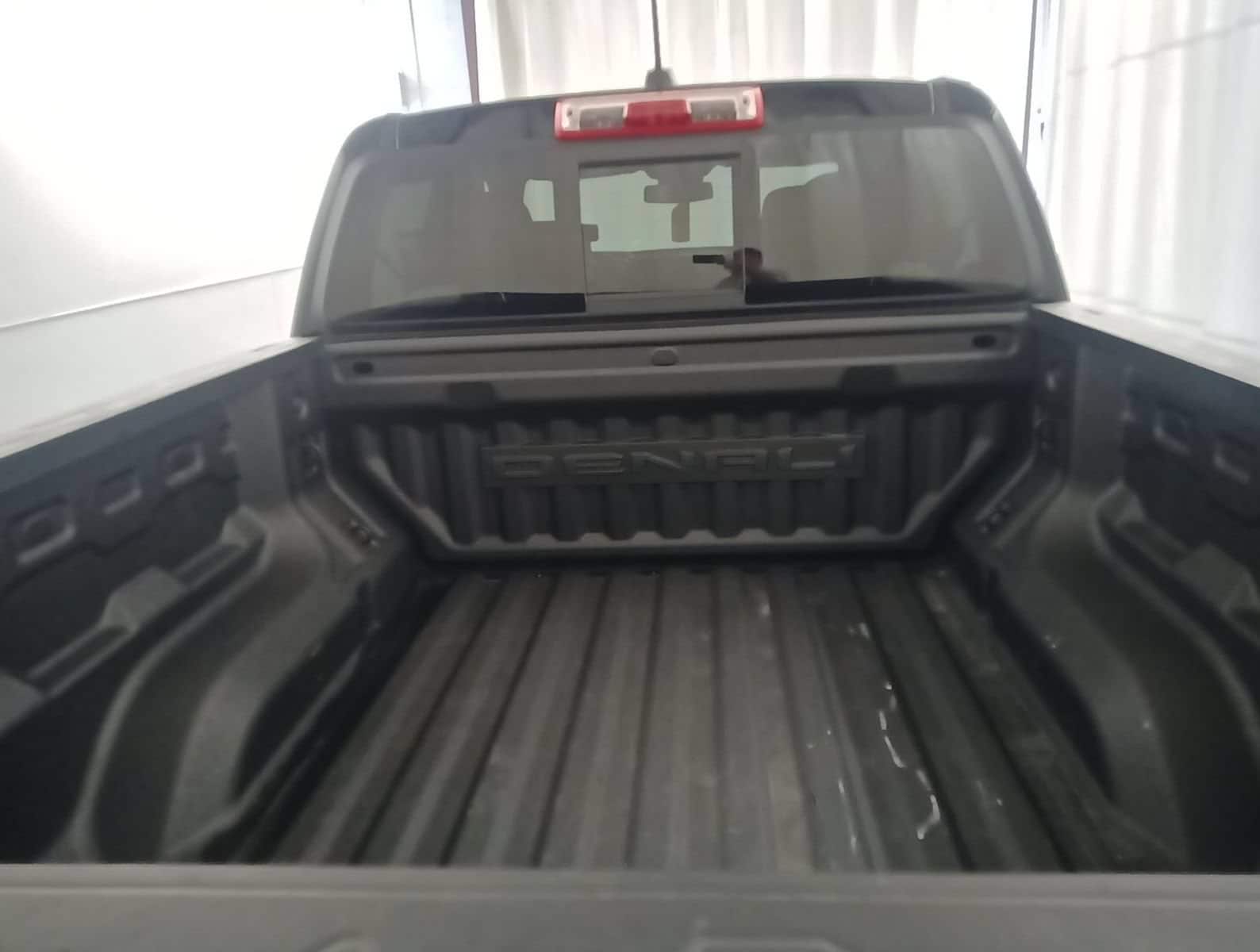 Thumbnail: 2024 GMC Canyon - 3