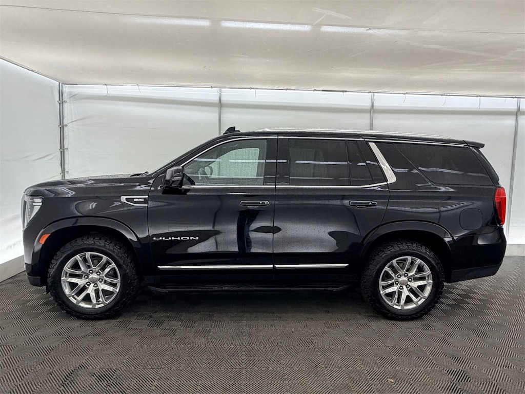 Used 2024 GMC Yukon SLT SUV