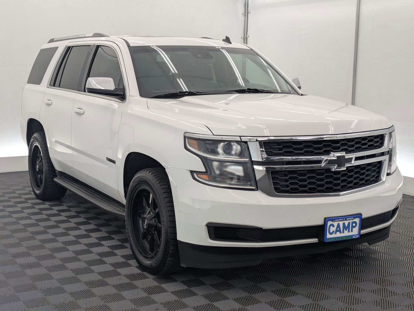 Thumbnail: 2015 Chevrolet Tahoe - 8