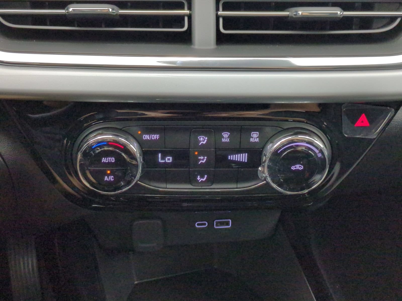 2026 Chevrolet Trax LT - Photo 29
