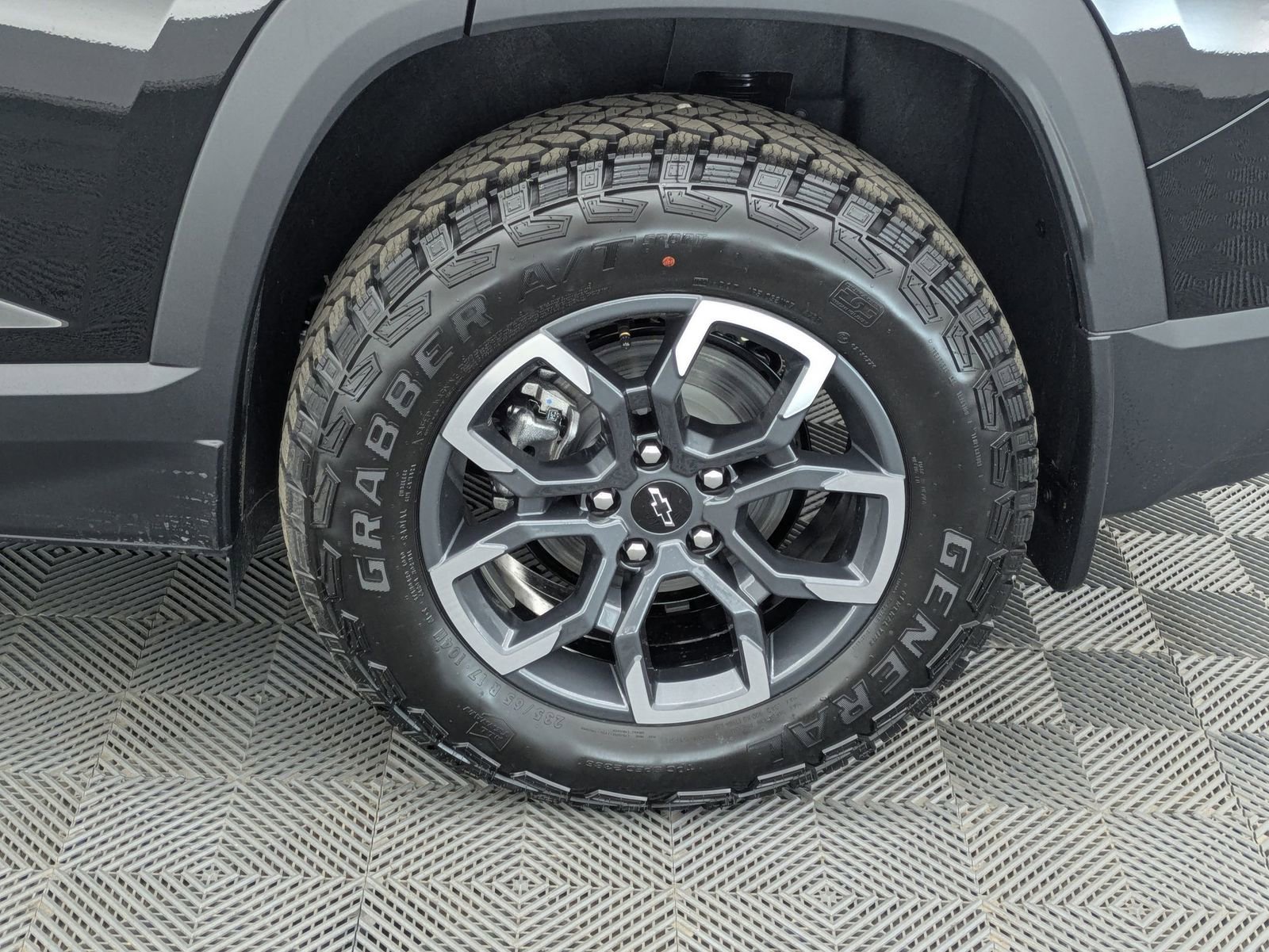 Thumbnail: 2026 Chevrolet Equinox - 13