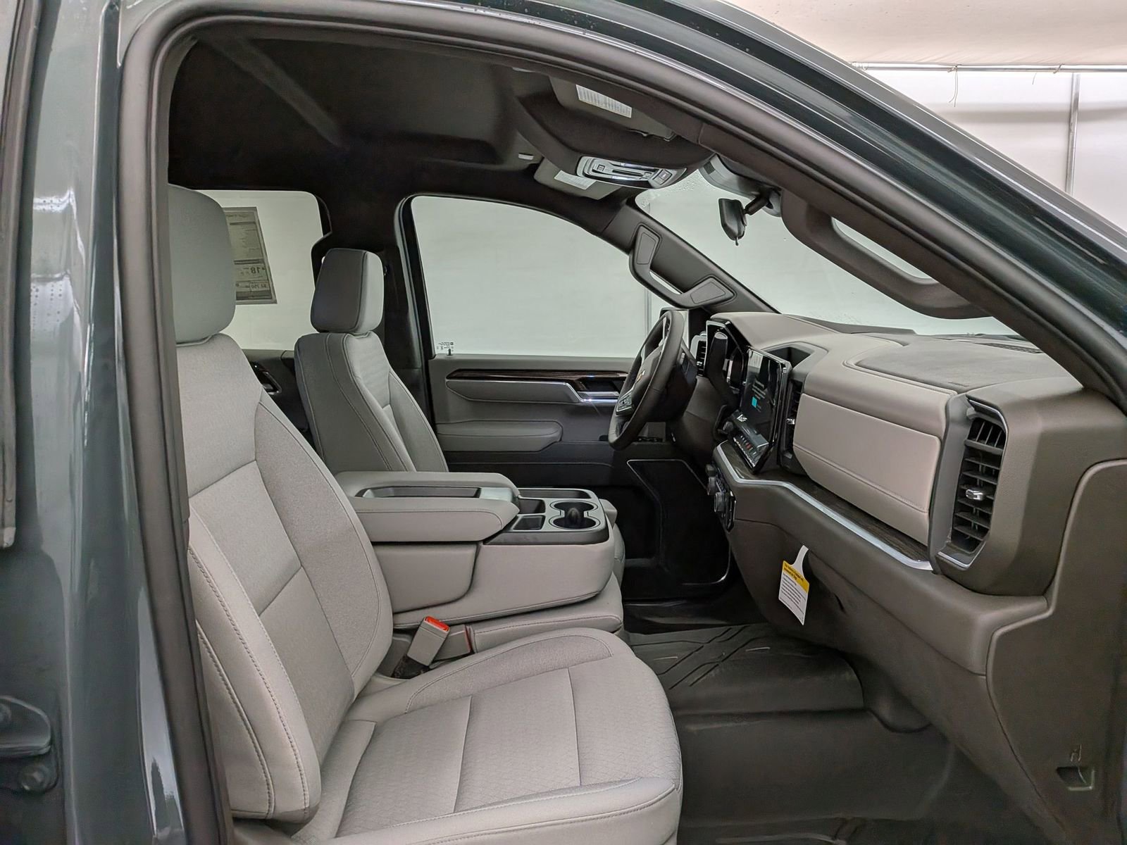 Thumbnail: 2026 Chevrolet Silverado 1500 - 25