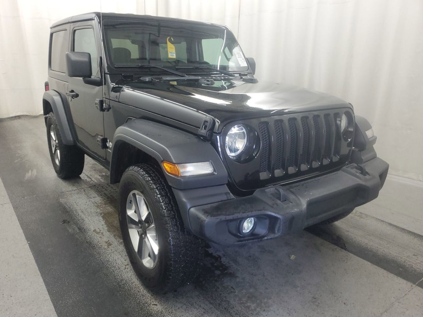 2020 Jeep Wrangler Sport's photo