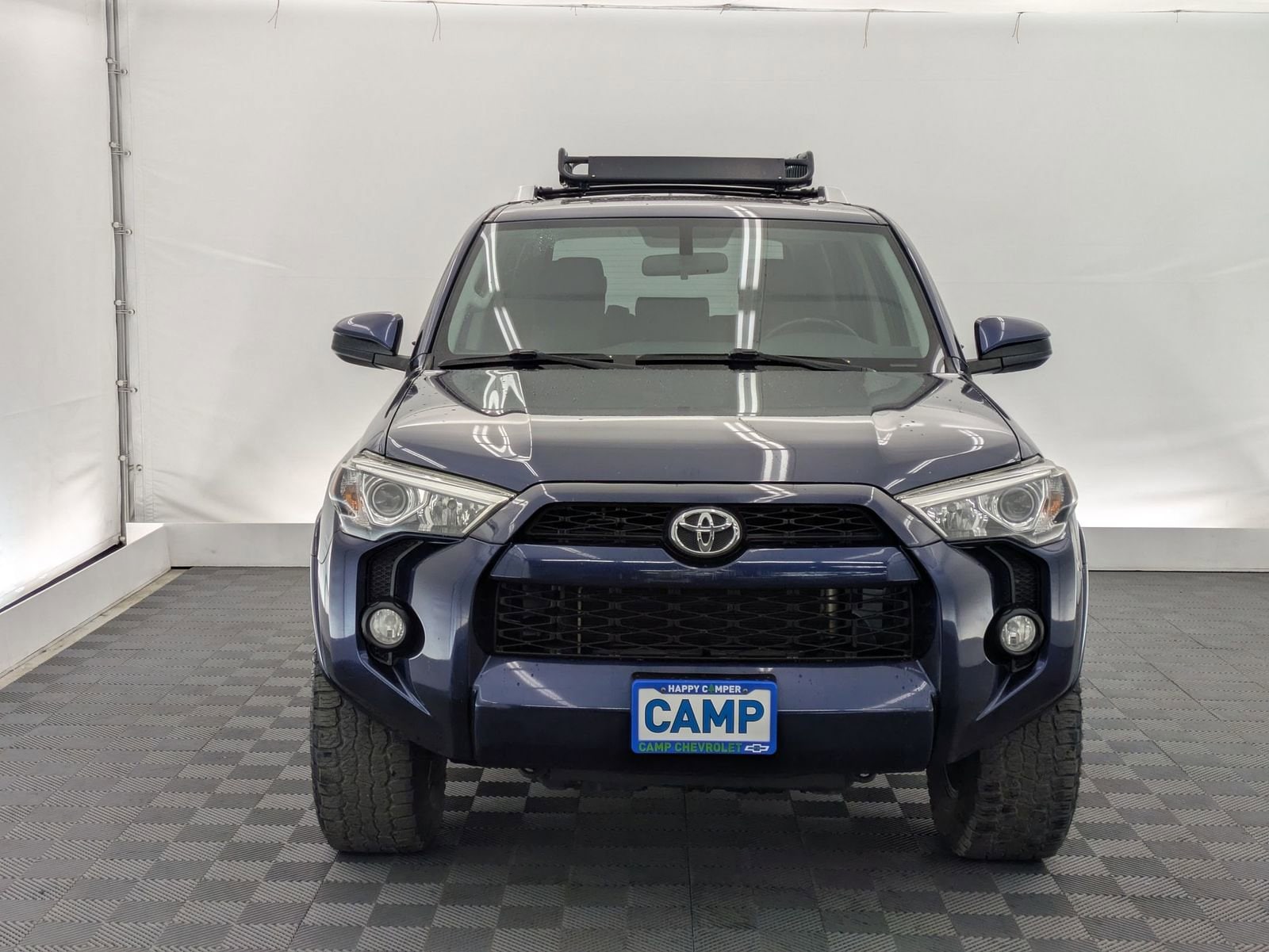 Thumbnail: 2016 Toyota 4Runner - 9