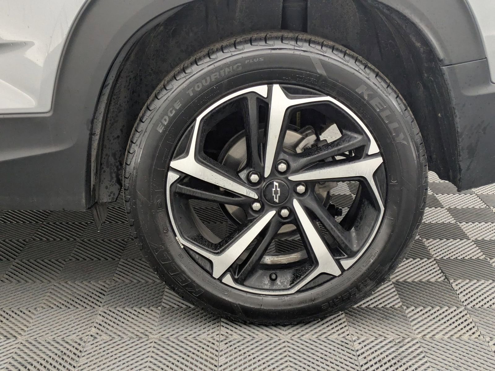 Thumbnail: 2023 Chevrolet TrailBlazer - 13