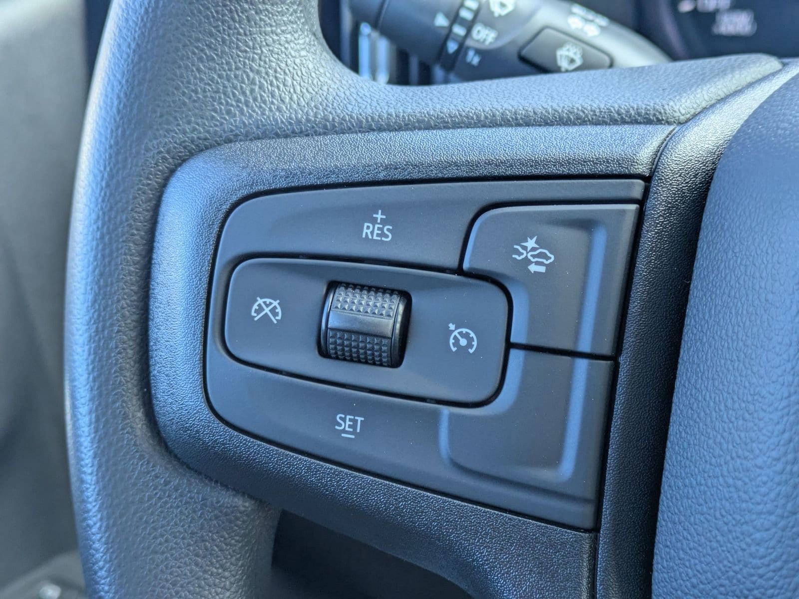 Thumbnail: 2026 Chevrolet Silverado 1500 - 21