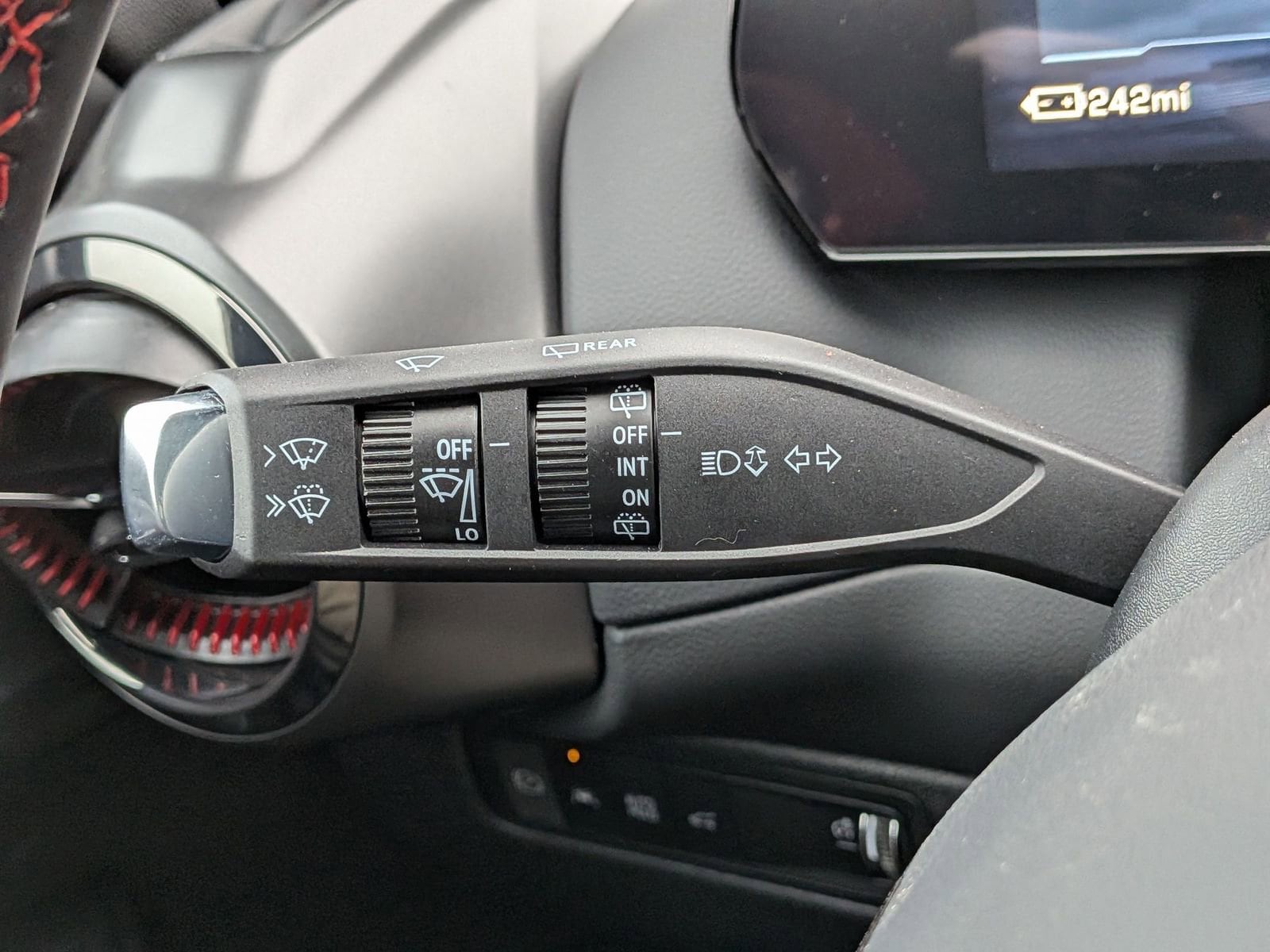 2026 Chevrolet Equinox EV RS - Photo 27