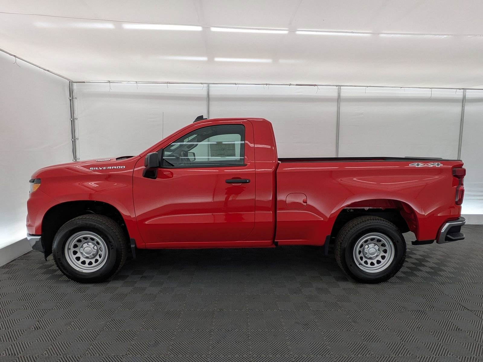 Thumbnail: 2026 Chevrolet Silverado 1500 - 3