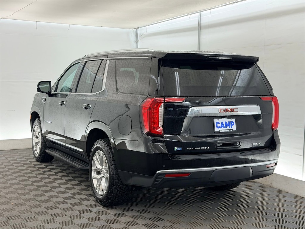 Used 2024 GMC Yukon SLT SUV