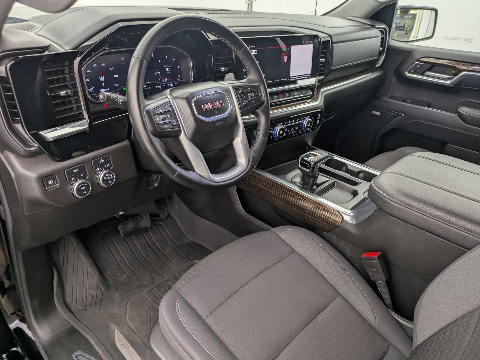 1GTUUCED6RZ230072