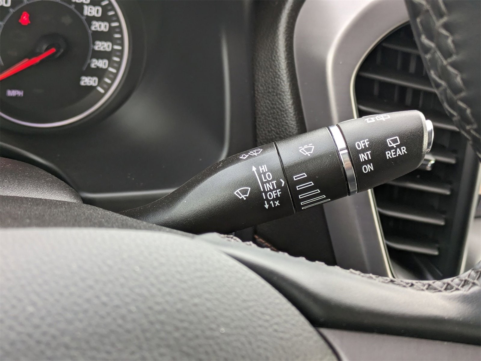 Thumbnail: 2023 GMC Acadia - 26