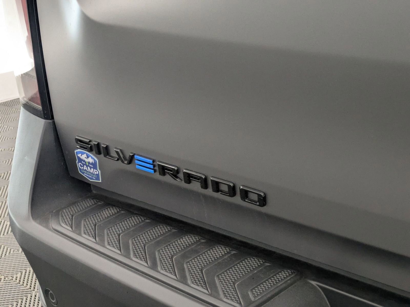 Thumbnail: 2026 Chevrolet Silverado EV - 13