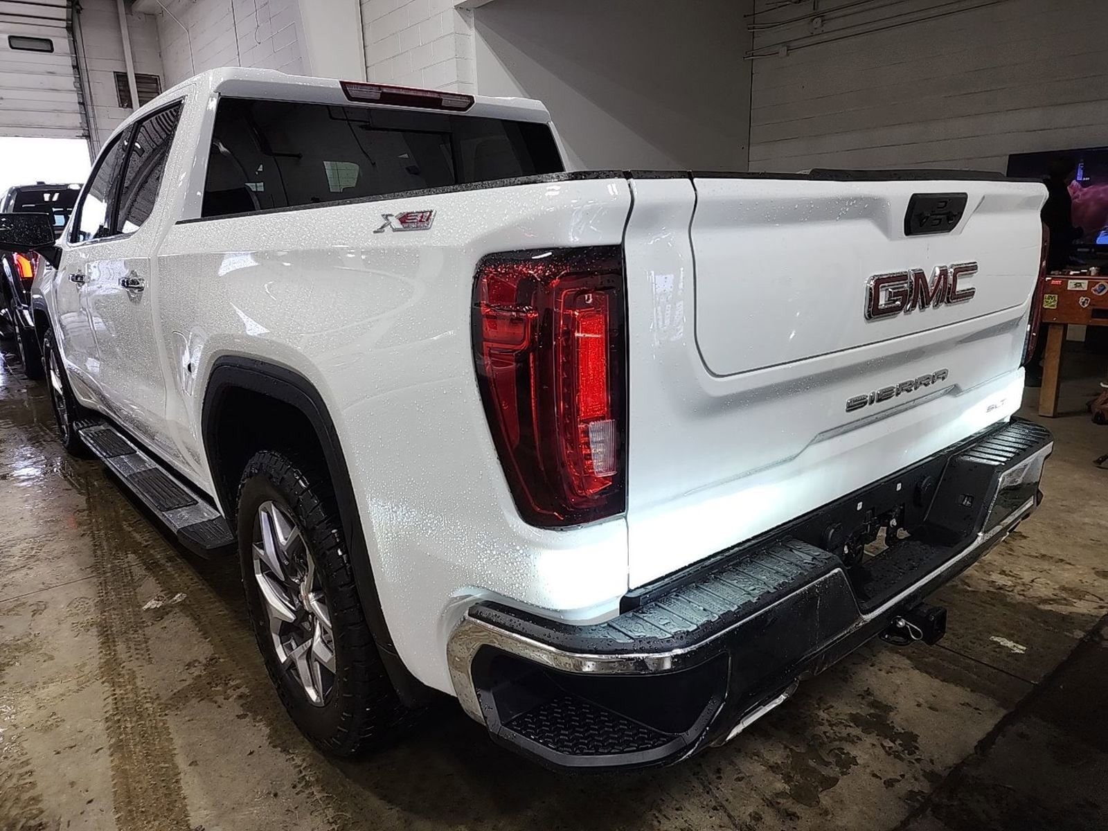 Thumbnail: 2025 GMC Sierra 1500 - 2