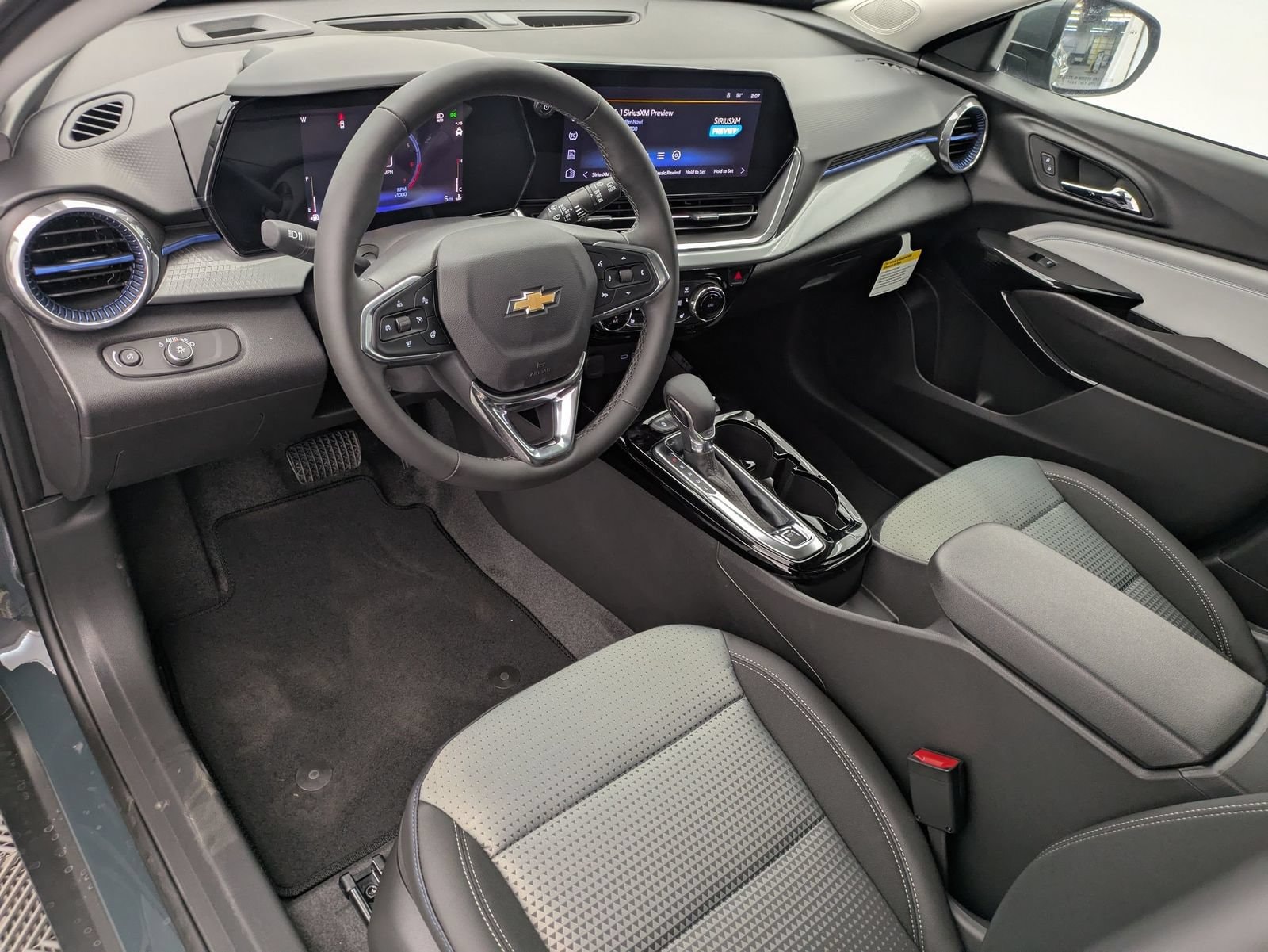 Thumbnail: 2026 Chevrolet Trax - 2