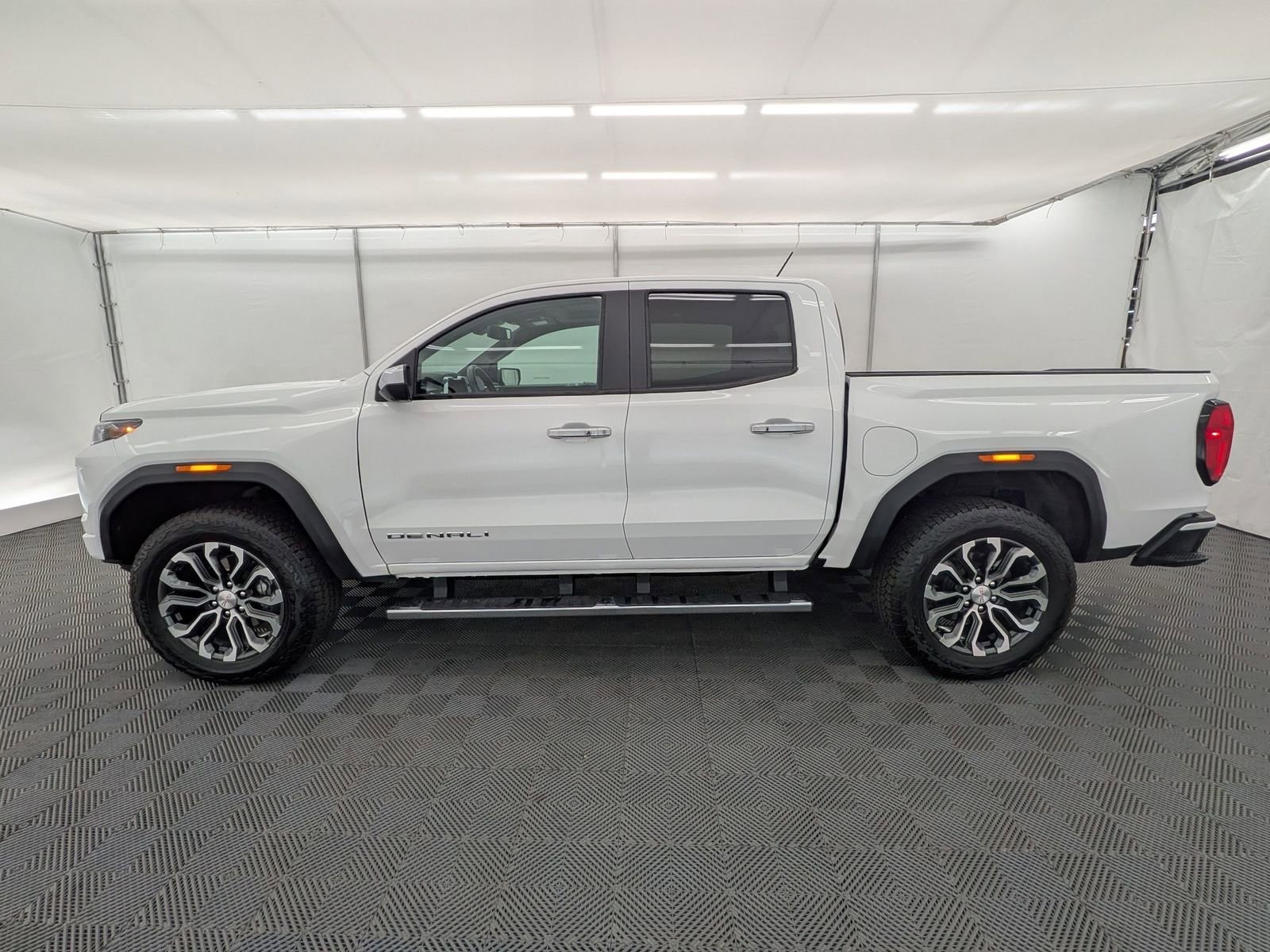 Thumbnail: 2024 GMC Canyon - 2