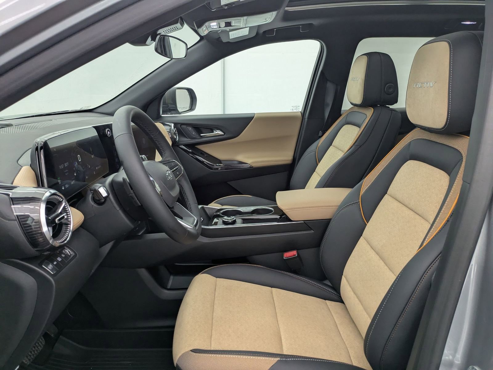 Thumbnail: 2026 Chevrolet Equinox - 17