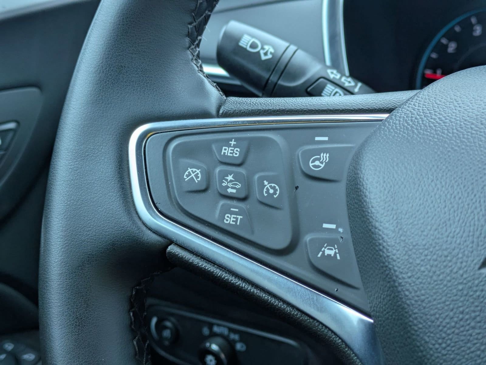 Thumbnail: 2024 Chevrolet Equinox - 25