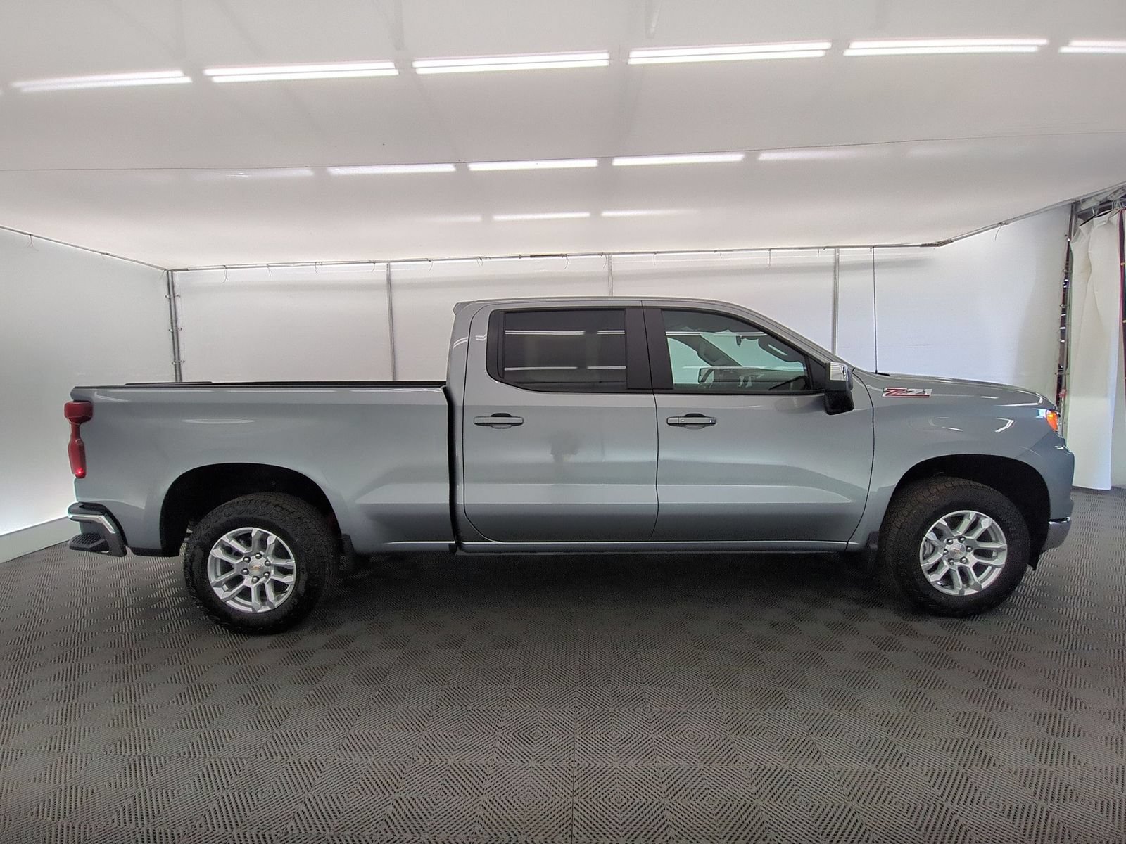 2026 Chevrolet Silverado 1500 LT - Photo 7