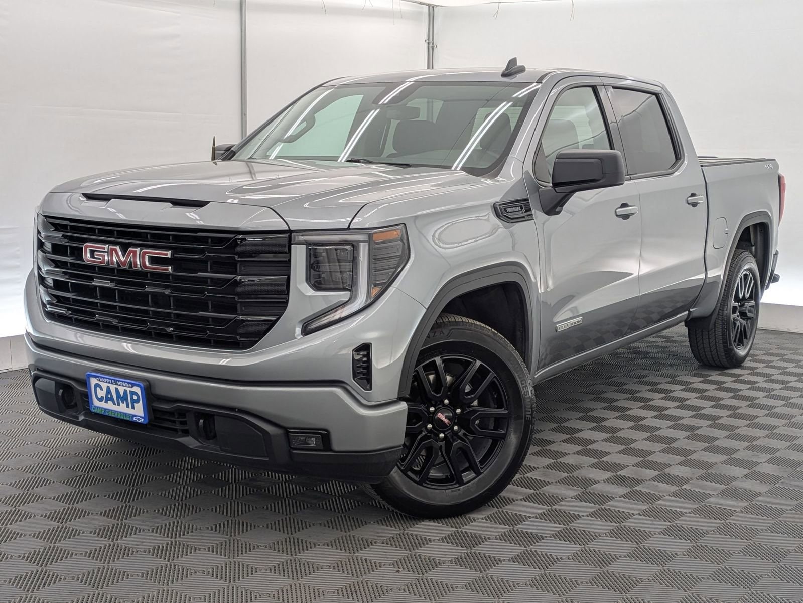 2024 GMC Sierra 4WD Crew Cab Std Box Elevation 3VL's photo