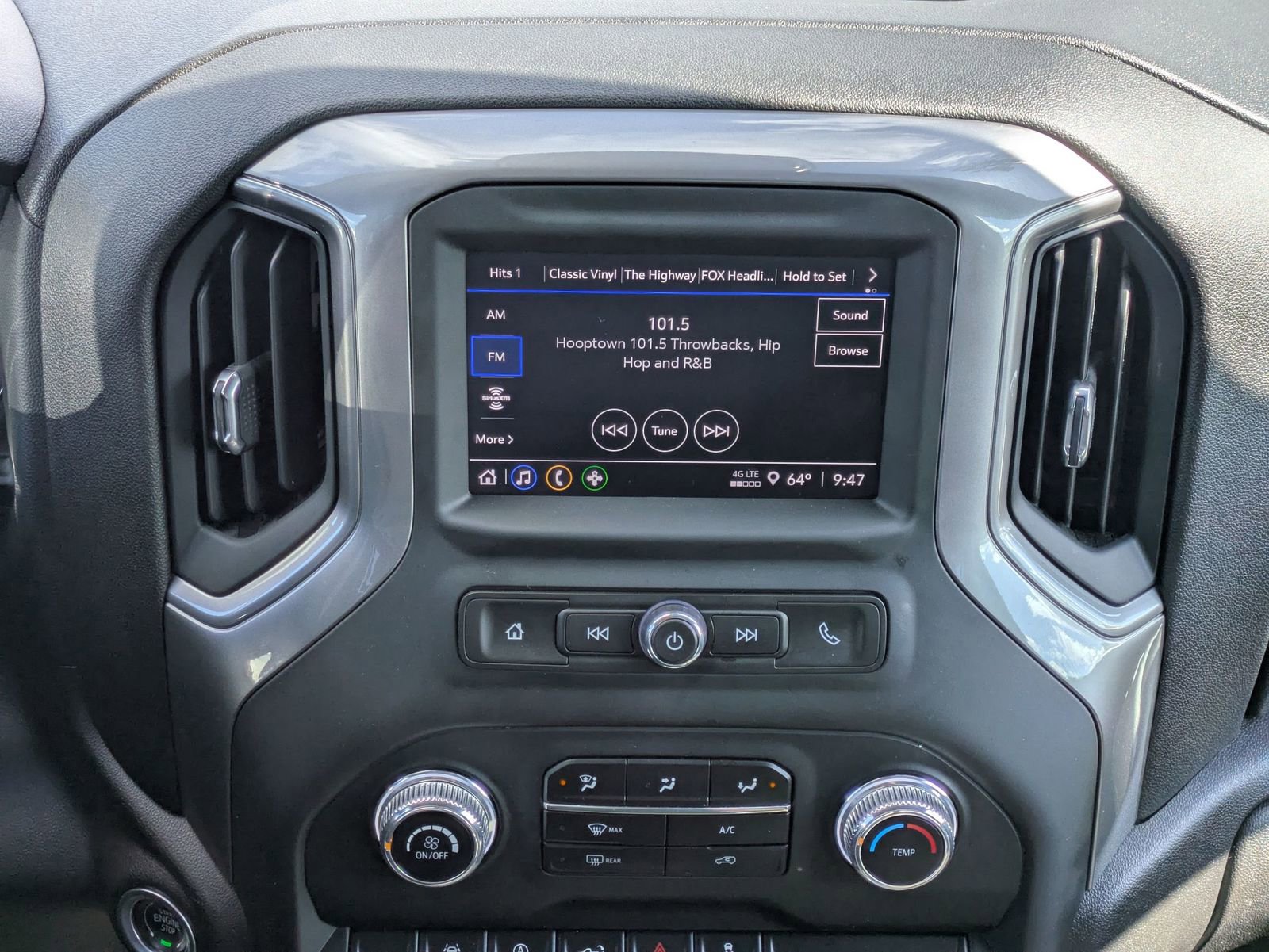 Thumbnail: 2024 GMC Sierra 1500 - 27
