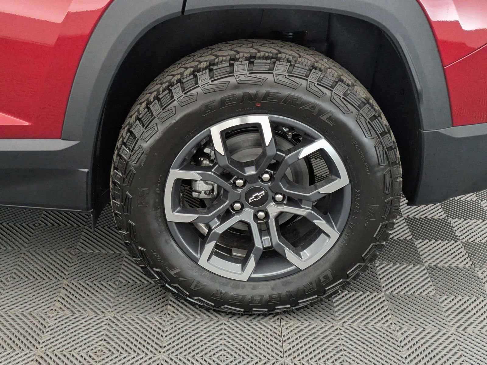 Thumbnail: 2026 Chevrolet Equinox - 15