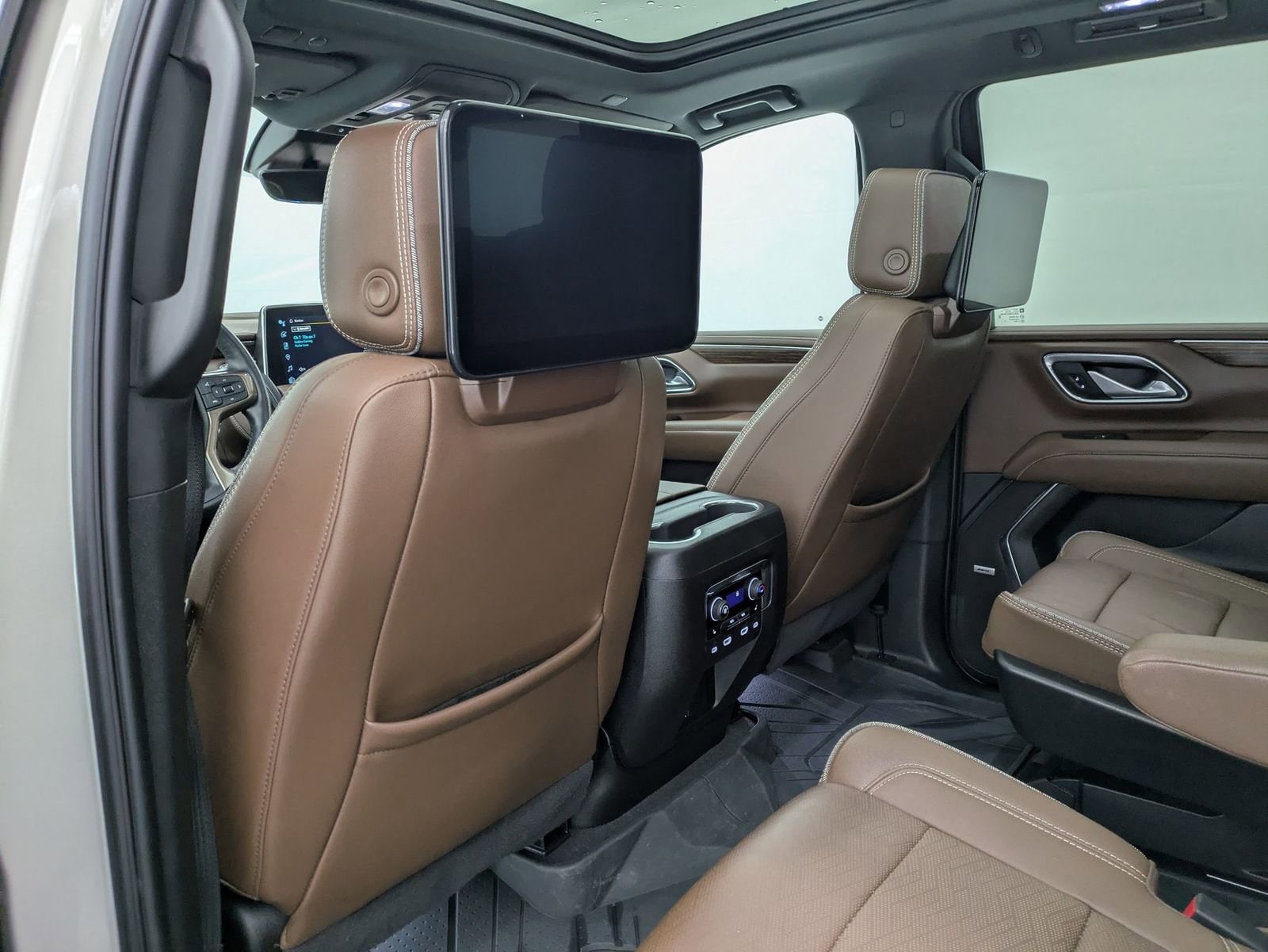 Thumbnail: 2024 Chevrolet Tahoe - 20