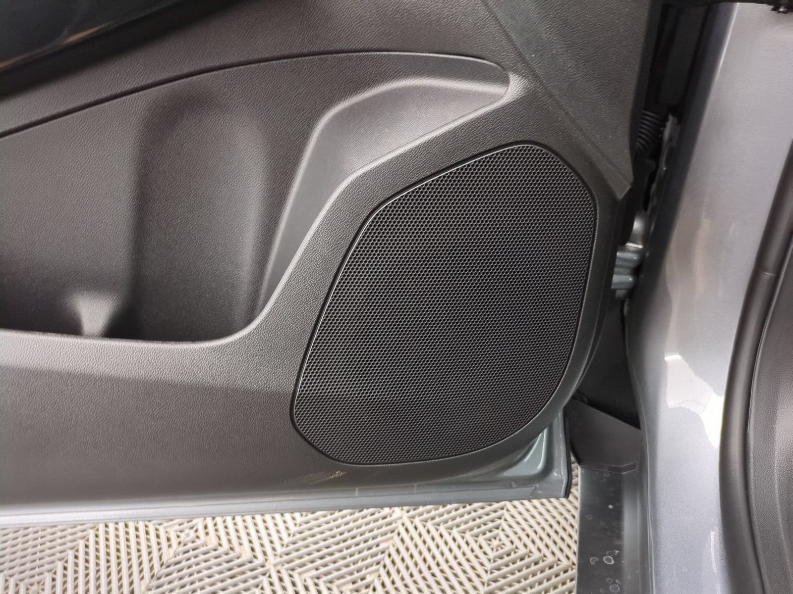 2026 Chevrolet Trax LT - Photo 28