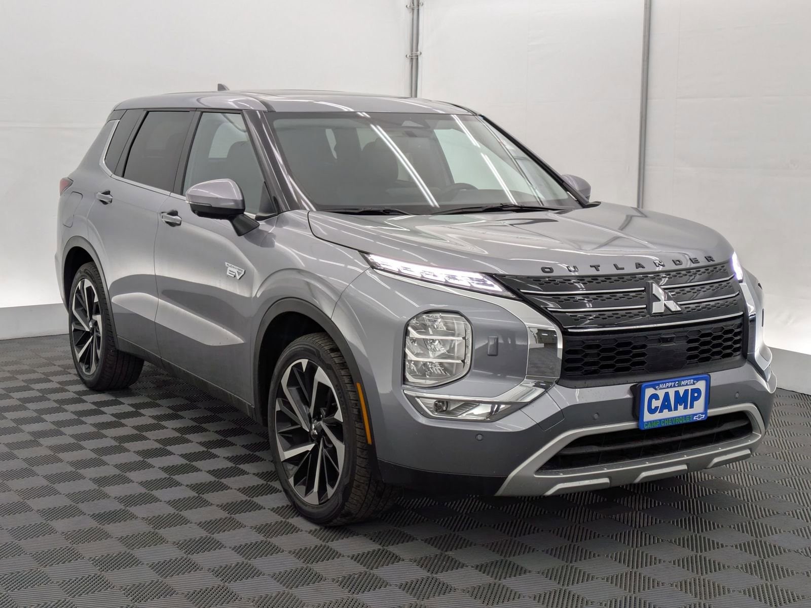 Thumbnail: 2023 Mitsubishi Outlander - 8