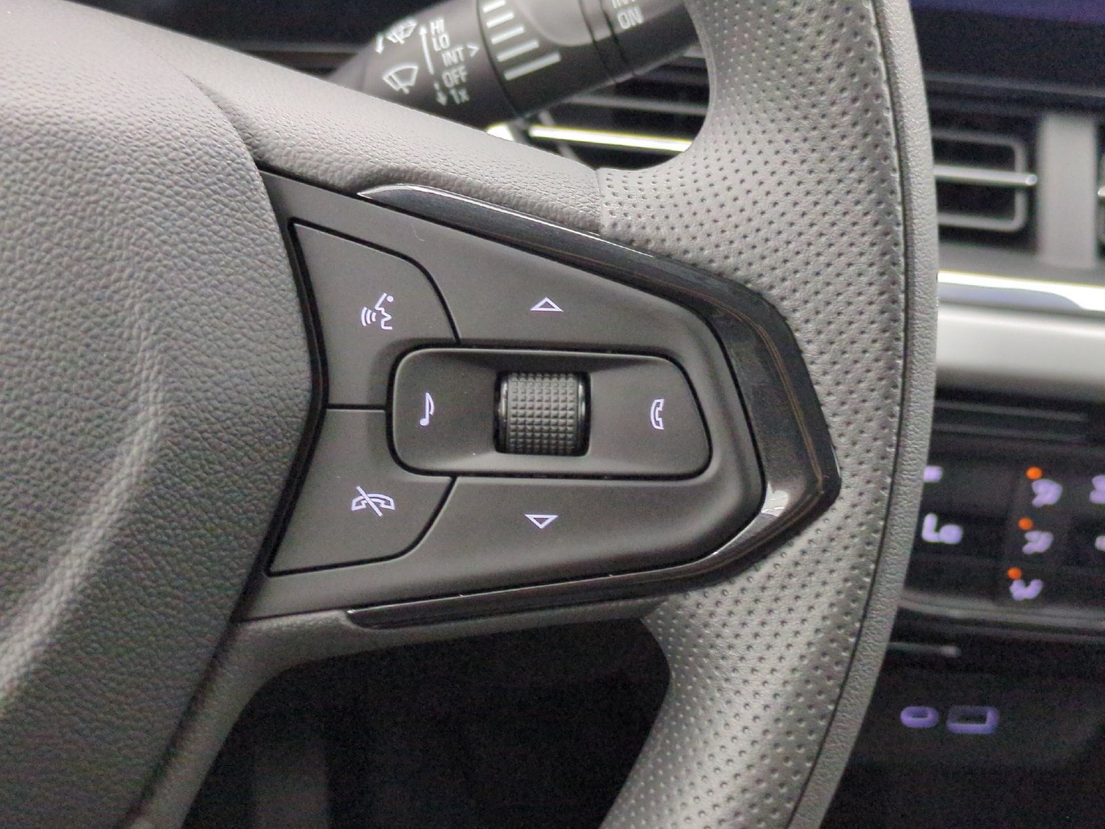 2026 Chevrolet Trax LT - Photo 23