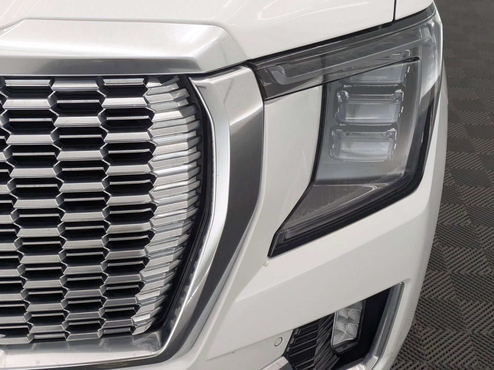 Thumbnail: 2024 GMC Yukon - 9