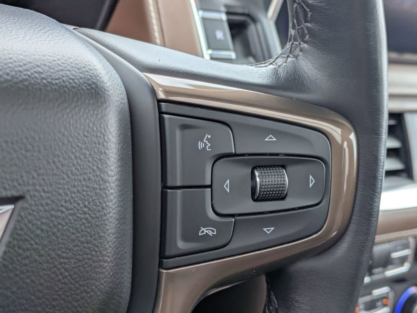 Thumbnail: 2024 Chevrolet Tahoe - 27