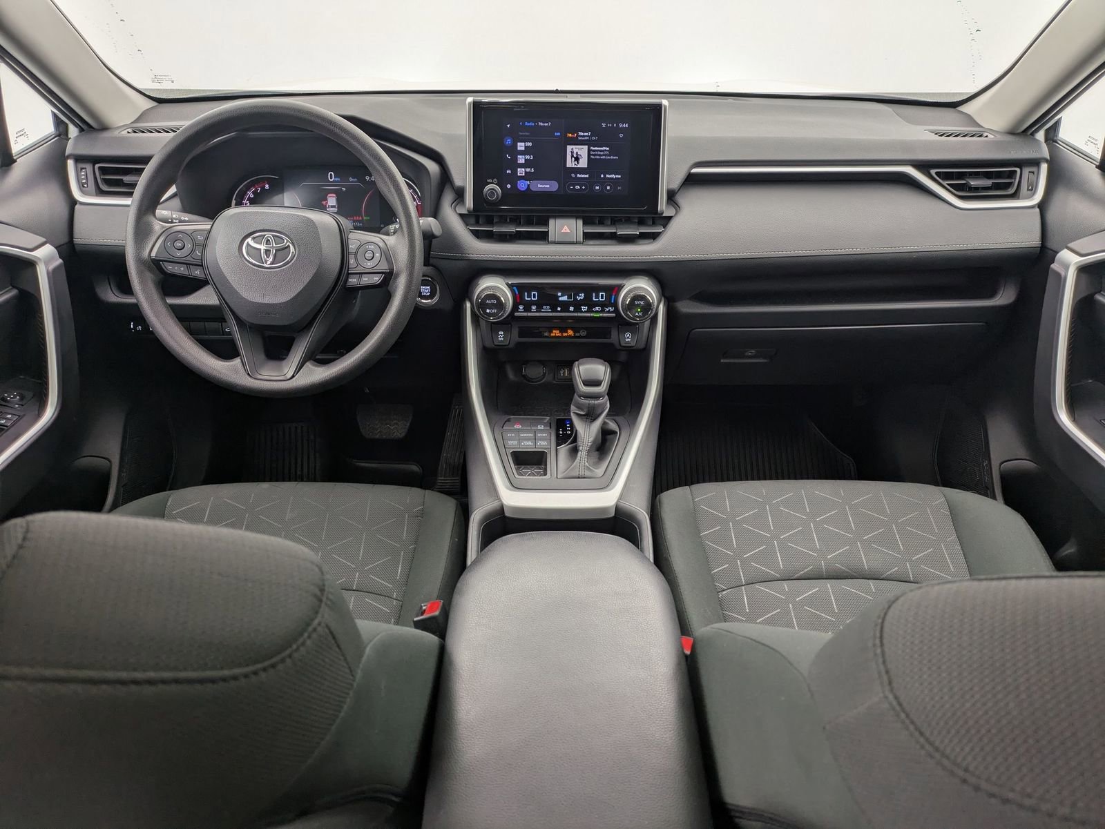 Thumbnail: 2024 Toyota RAV4 - 16