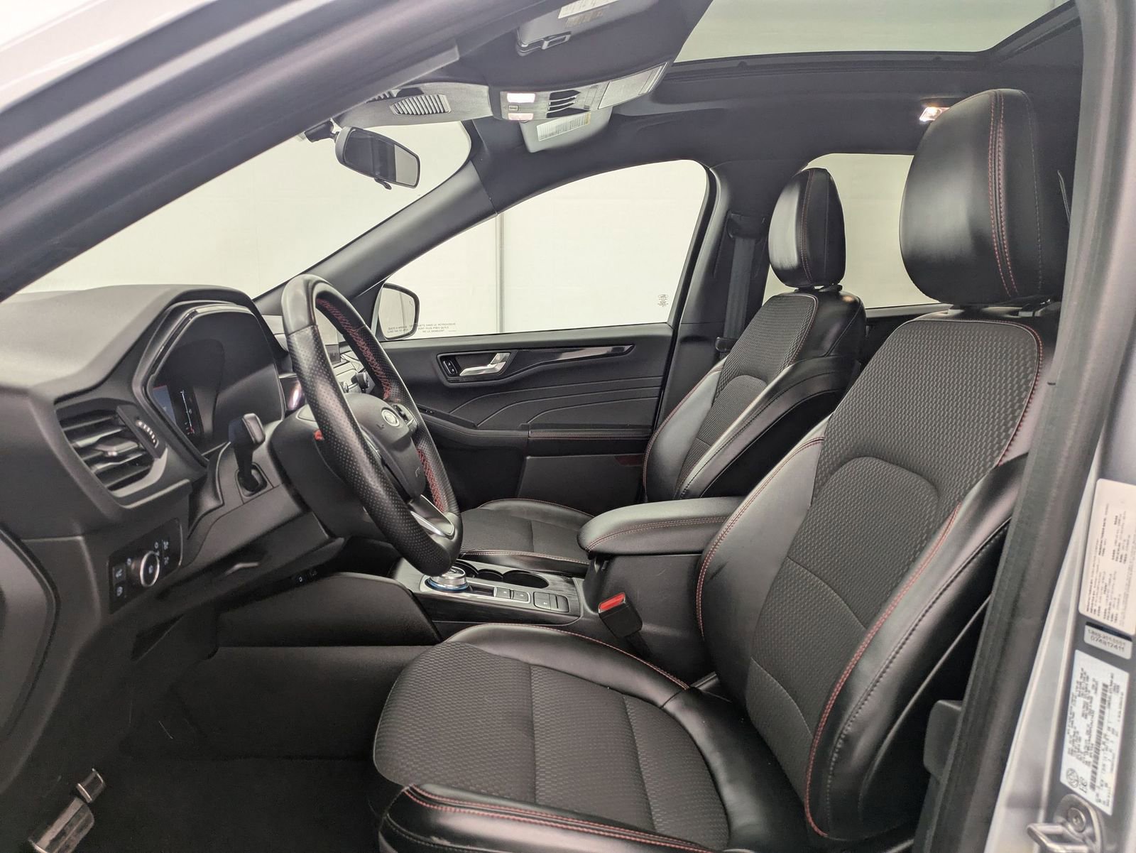 Thumbnail: 2023 Ford Escape - 15