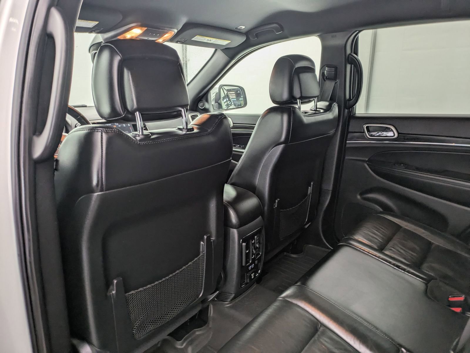 Thumbnail: 2019 Jeep Grand Cherokee - 19