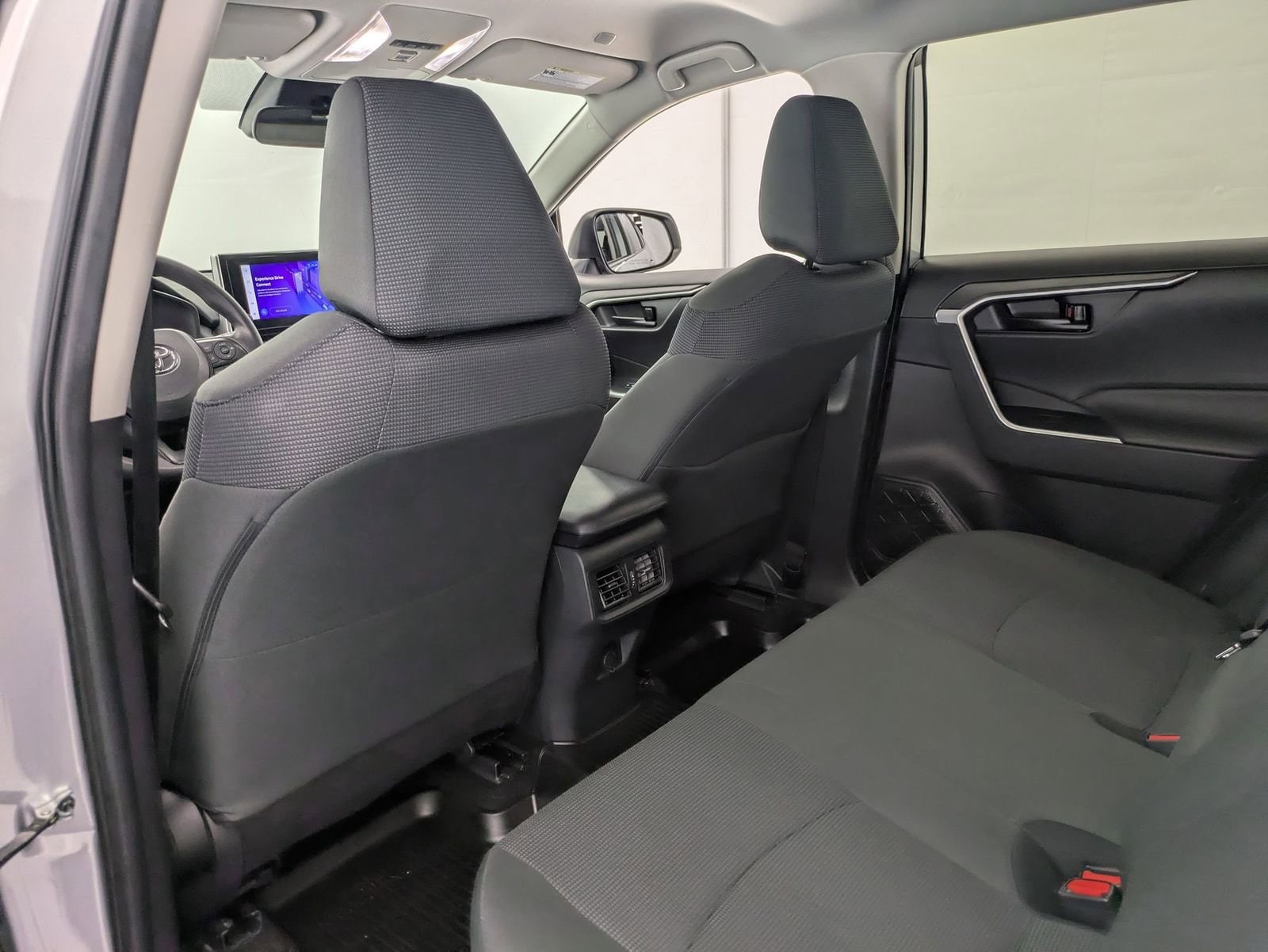 Thumbnail: 2024 Toyota RAV4 - 16