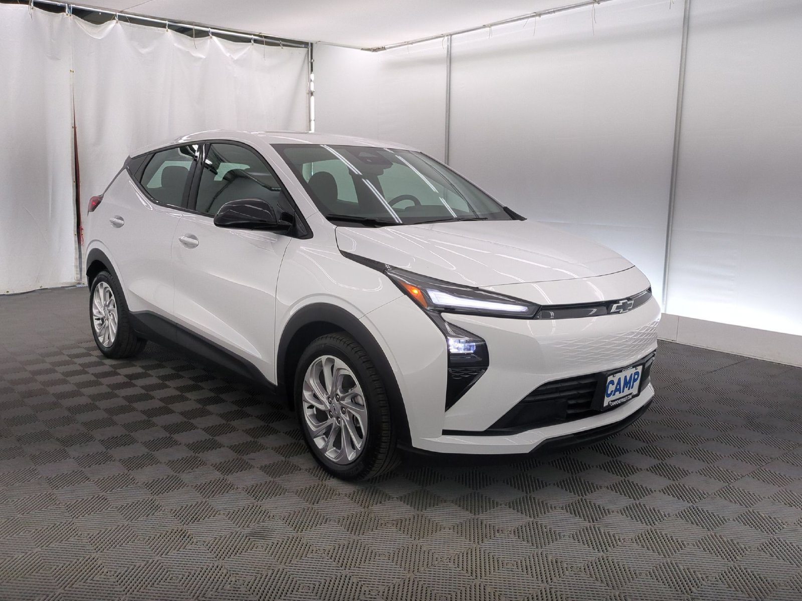 2027 Chevrolet Bolt LT - Photo 8